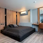 3 Double U - Kalim Sea View