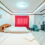 Break Point Hotel