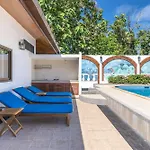 Villa Andre By Villacarte