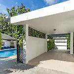 Villa Andre By Villacarte