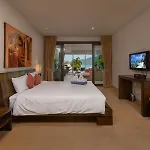 Suite Beni | Direct Ocean View Luxury Apartment In 5 Star Facility | Beachfront Property