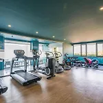 Apartment With Panoramic Views At Oceana By Lofty
