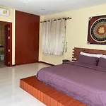 17 - Tropical Pool Villa