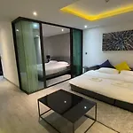Partial Sea View Apartment Patong