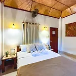 Shanti Lodge Phuket