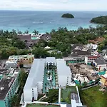 Sugar Marina Hotel -Pop- Kata Beach