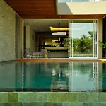 Villa Sunpao By Holiplanet