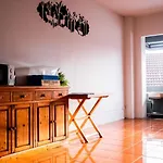 Henry\'S House