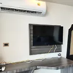 7 Floor - Studio Room At Tbhr Near Kata Beach