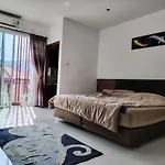 Alana Room
