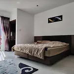 Alana Room