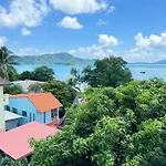 Sea Dreamer Beachfront Apartments