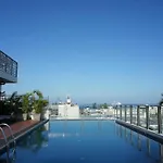 Elegancy Sansabai Hotel