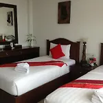 Pimnarah Suites Privileged Service Apartment
