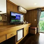 Renoir Boutique Hotel
