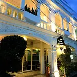 Baan Phuanda Phuket