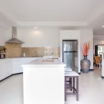 Karudina Villa By Jetta