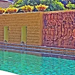 Royal Lee Resort And Spa