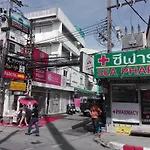Pimnarah Suites Privileged Service Apartment
