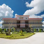 Phant At Thalang Service Apartment