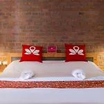 Zen Rooms Roundabout Karon Beach