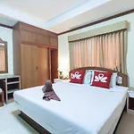 Zen Rooms Rat-U-Thid 200 Phi Road