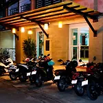 Raya Rawai Place