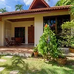 Family Bungalow Kamala