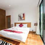 Peykaa Villas