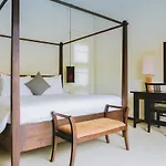 One Bedroom Oriental Villa Nai Harn