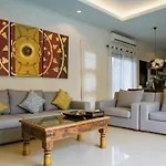 One Bedroom Oriental Villa Nai Harn