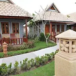 Chalong Villa Resort & Spa
