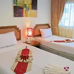 Paradise Resortel