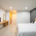 Pixel Hostel Phuket Airport