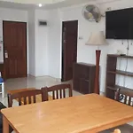 Patong Studio Apartments And Dormitory