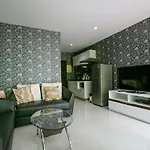 Only Blue Hotel