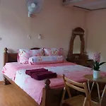 Kata Apartment
