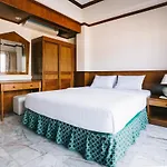 Kata Sun Beach Hotel
