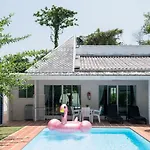 Baan Promphun Pool Villa By Bv