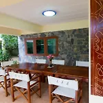 Aisawan Villas