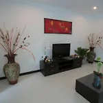 Cophi Villa 3 Bd Pool Villa Nai Harn