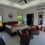 Cophi Villa 3 Bd Pool Villa Nai Harn