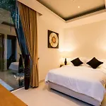 Excellence Beachfront Villa