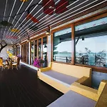 Rawai View Beachfront