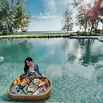 D Varee Mai Khao Beach