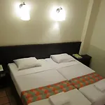 Rome Place Hotel