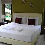 Phuket Sirinapha Resort