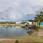 Oyo 433 Iwp Wake Park & Resort Hotel