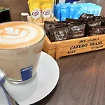 Gn Capsule Hostel Patong