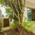 Shanti Estate By Tropiclook